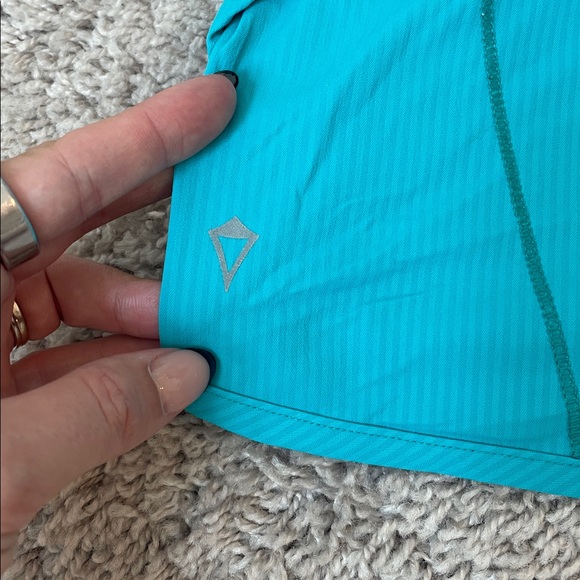 Ivivva by Lululemon Girl Speed Up Shorts - Picture 2 of 7